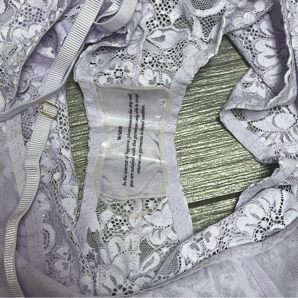NWT Free People X HAH Comin in Haht Lace Bodysuit Size Medium Lavender Lingerie - Picture 10 of 14